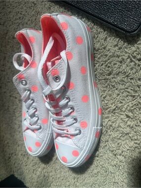 Converse Low Top White Canvas Sneakers with Coral Pink Polka Dots
